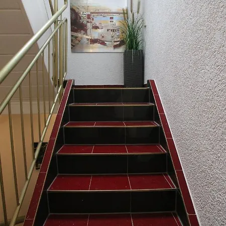 Gaestehaus Kronenstrasse *