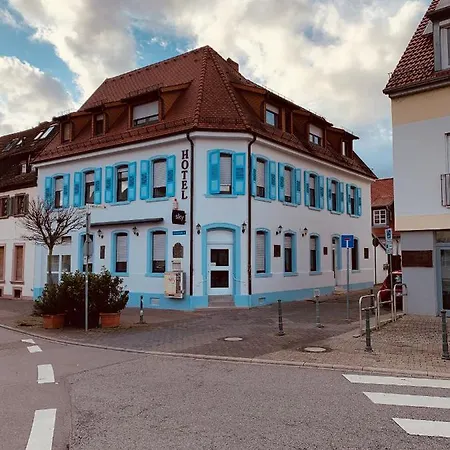 Gaestehaus Kronenstrasse * Schwetzingen